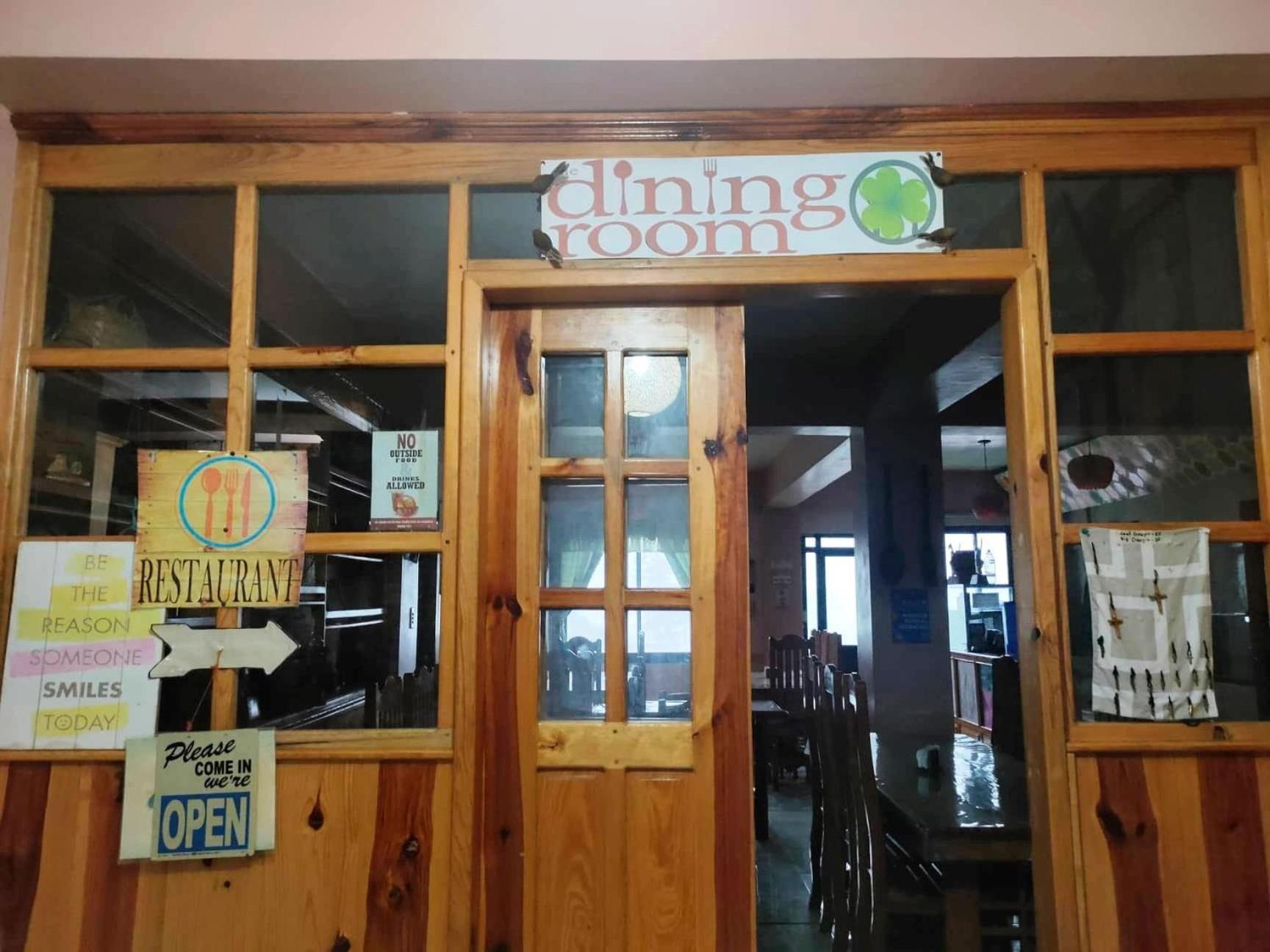 Shamrock Tavern Сагада Экстерьер фото